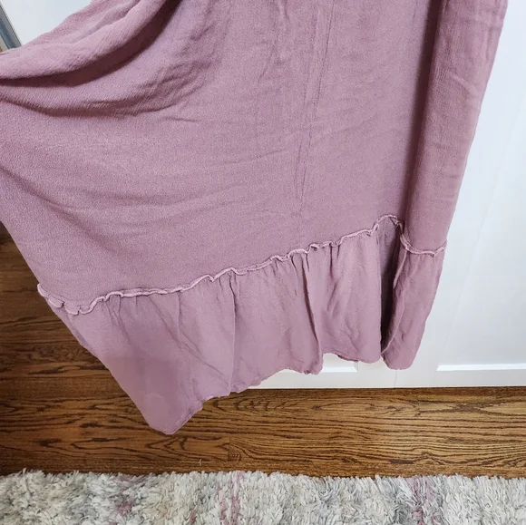 Elegant Mauve Maxi Dress - Picture 4 of 4